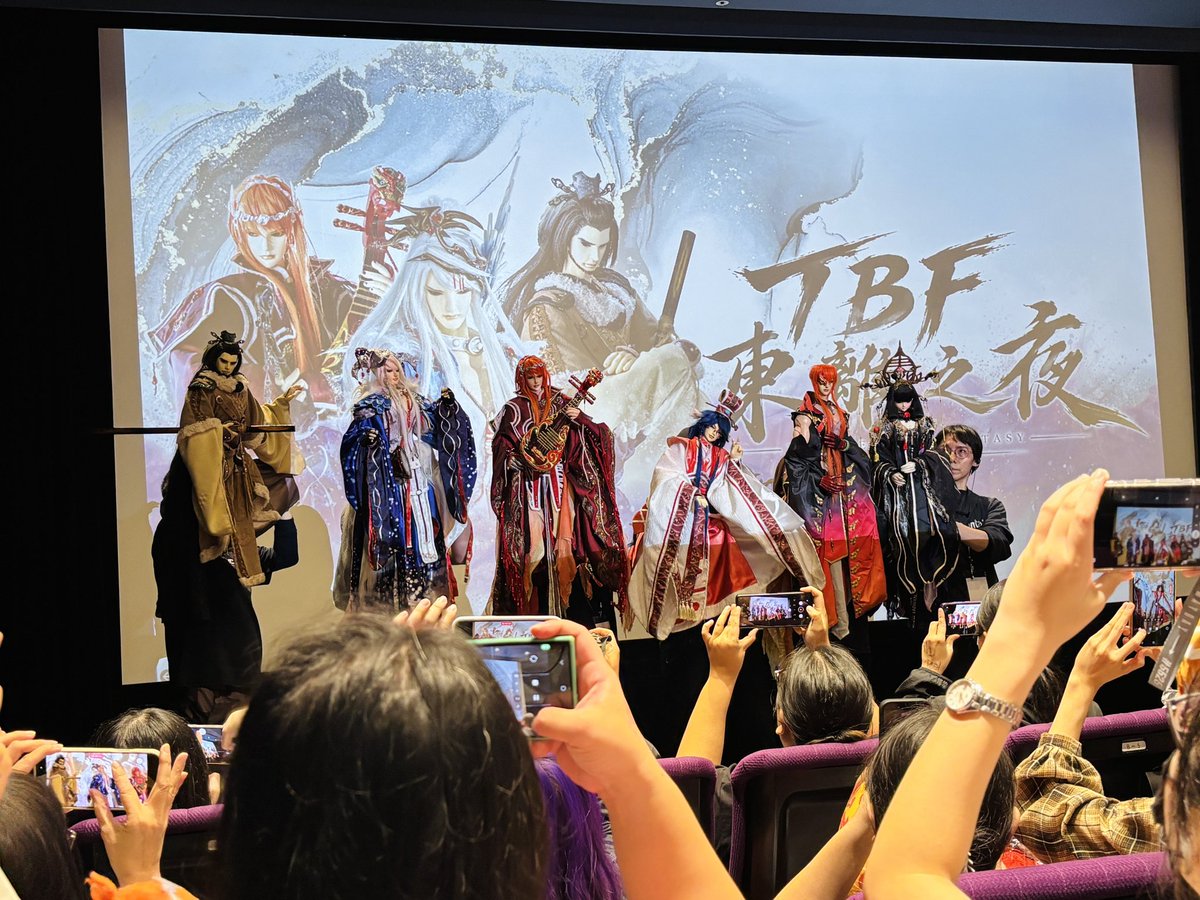 _yanyan_o's tweet photo. 每次參加活動後我的感想：哀鳳真的要買pro
下次一定 https://t.co/Y3S1tCV6IJ