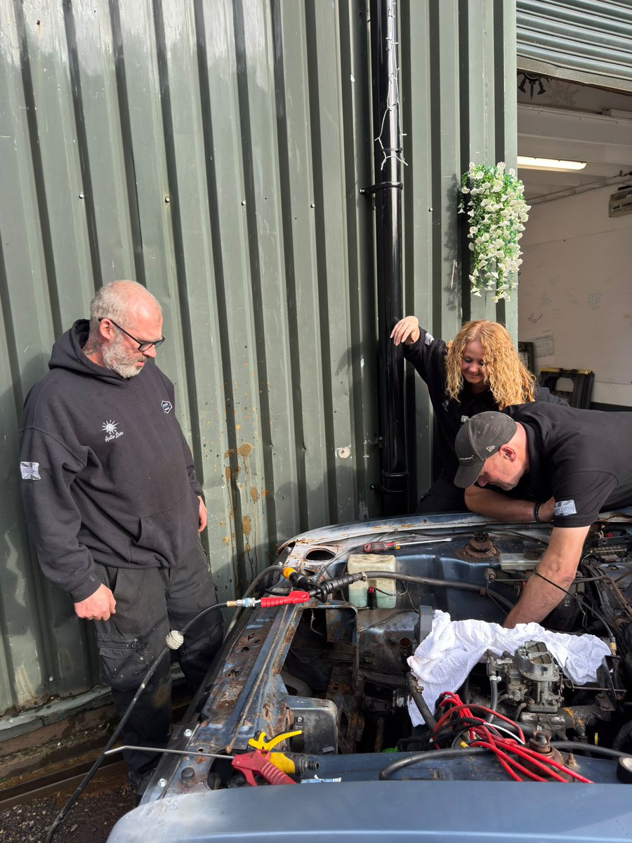 Auto_Lass's tweet photo. Cooling system day on the Capri🔧💧

With the old radiator out, we’ve taken the opportunity to give the cooling system a proper flush before the new setup goes back in.

Years of sitting doesn’t do coolant passages any favours, so we’re clearing out as much old coolant, rust and sediment as possible before fitting the new hoses, radiator and electric fan setup.

Not the most glamorous job on the build, but exactly the sort of thing that needs doing properly if we want this 1983 Ford Capri 2.0S to be reliable once it’s back on the road.

And yes… apparently it takes three people to supervise a coolant flush. 😂

Built. Fixed. Driven

#AutoLass #FordCapri #FordCapriMk3 #Capri20S #PintoEngine #ClassicFord #ClassicCarRestoration #ProjectCar #CarRestoration #BuiltFixedDriven