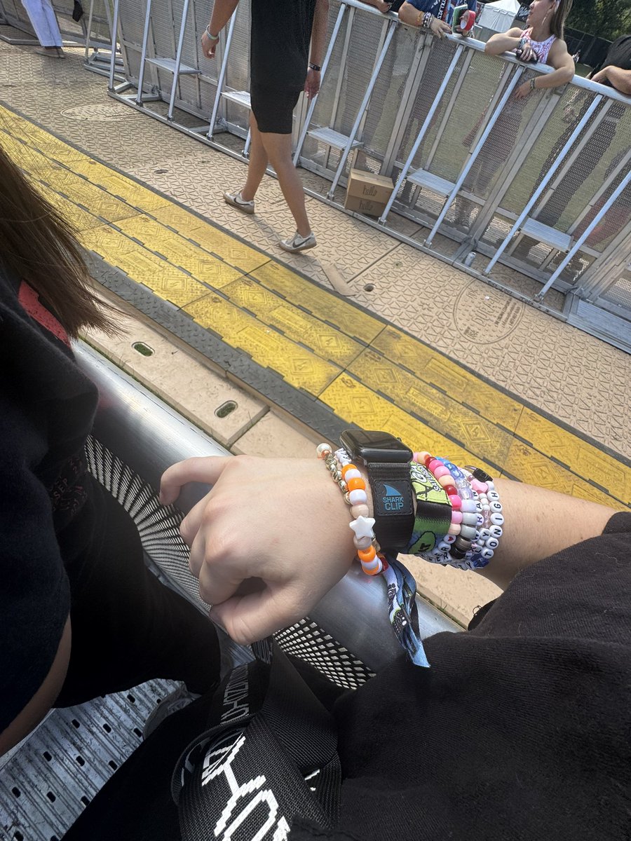 wallsoftrench's tweet photo. Almost died on the hill but #MadeIt https://t.co/6XjX6SYitD