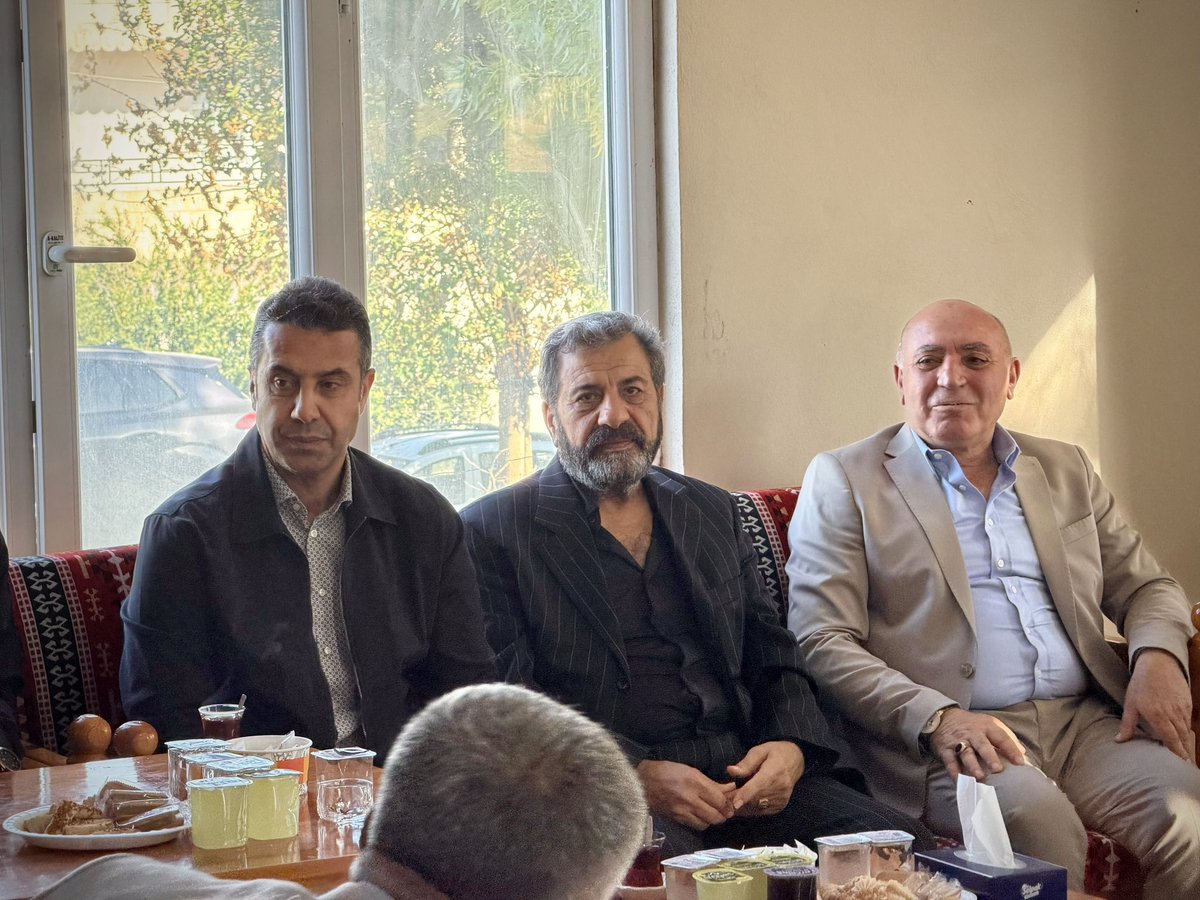 HamitSumer21's tweet photo. 📍 Bismil | Ofköy (Ofe)

Hacı Sabri Karaaslan’ın kıymetli eşi Mevlüde Karaaslan’ın taziye ziyaretine katılarak ailesi ve yakınlarıyla bir araya geldik.

Merhumeye Allah’tan rahmet; Karaaslan ailesine, yakınlarına ve tüm sevenlerine sabır ve başsağlığı diliyoruz. 🤲 https://t.co/MCZoQPKfcI