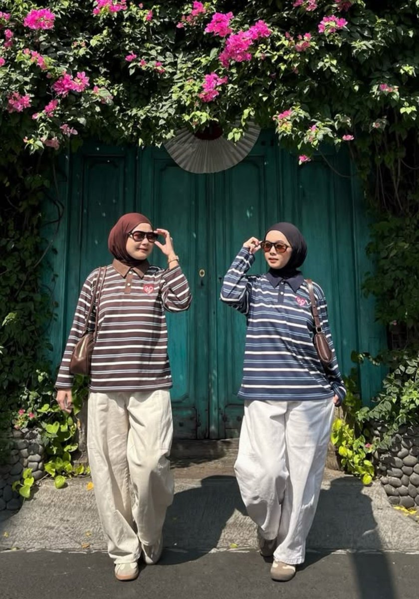 aisyaaranii's tweet photo. Demi apa baju polo ini warnanya lucu banget. Bisa couple an bareng besti atau bareng ayang 😆✨ https://t.co/ir1UB0agb0