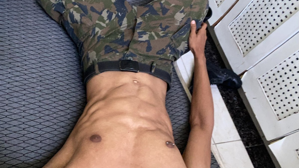 milic021's tweet photo. #militar 
#CHUDAİ 
#heterocurioso 
#hotboys 
#PINTOSAWARDSㅤㅤ 
🔥🔞❌ https://t.co/lI2VInTSUX