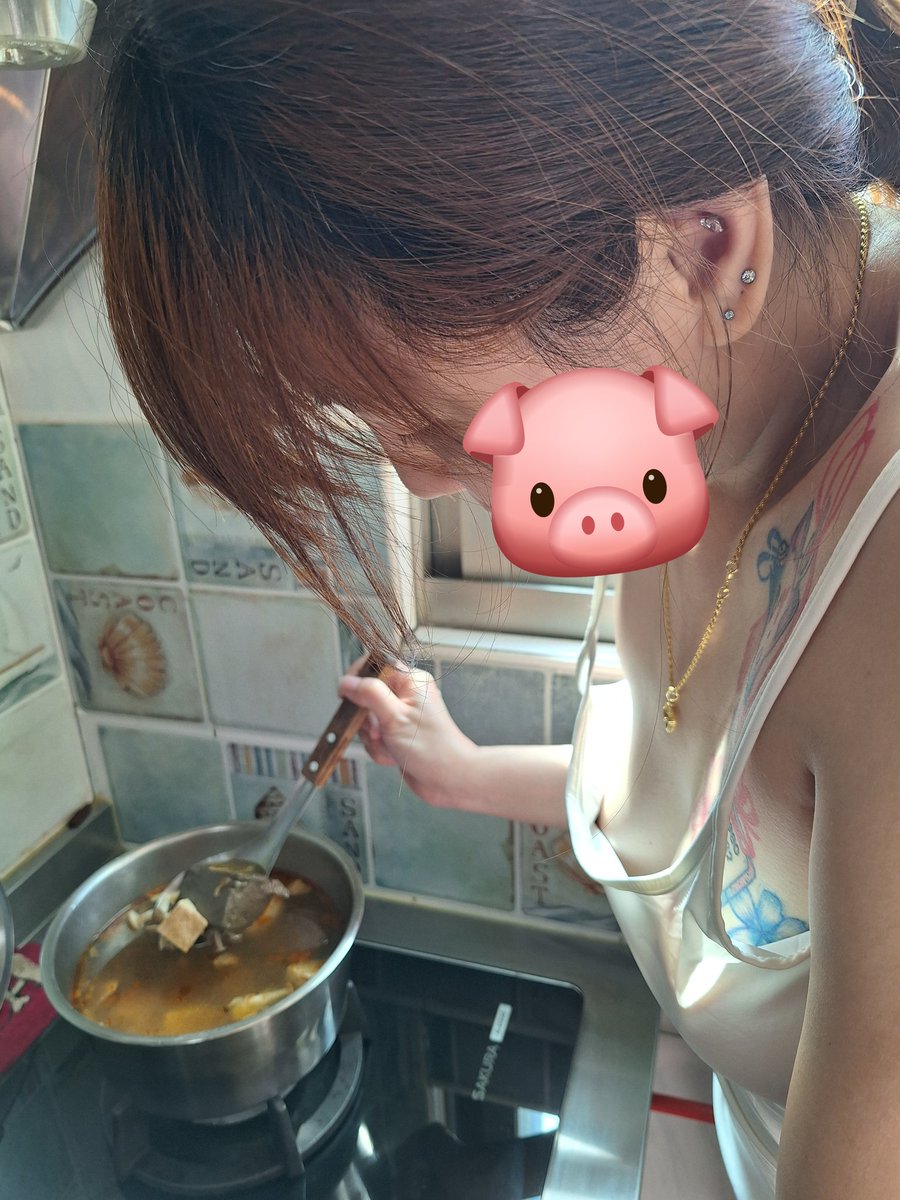 MarleneMoct5d7's tweet photo. 没办手续前 我这俏模样多埋汰呀 https://t.co/Vct1RuzCKj