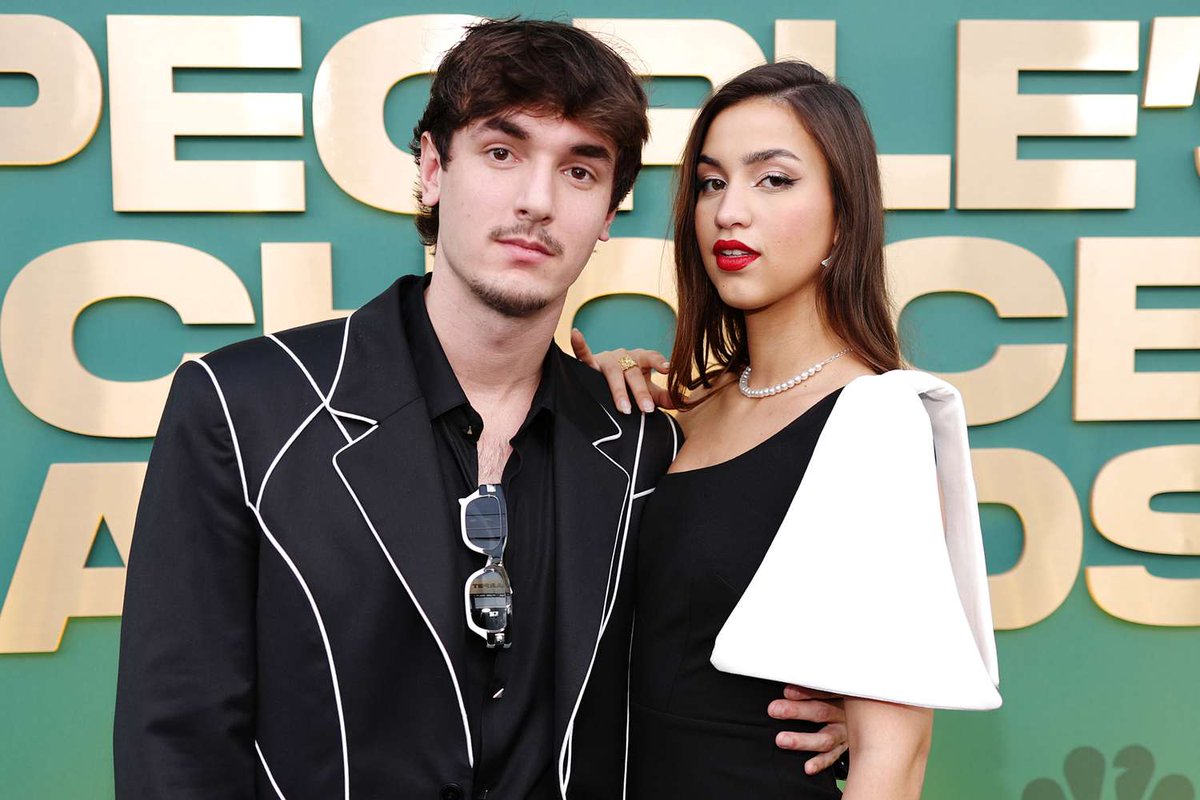 alansempoi90's tweet photo. mikaela lafuente-worldstarhiphop-wshh

https://t.co/3OQLKHke2P

#mikaelalafuenteheight
#mikaelalafuenteboyfriend https://t.co/paszwyG56c
