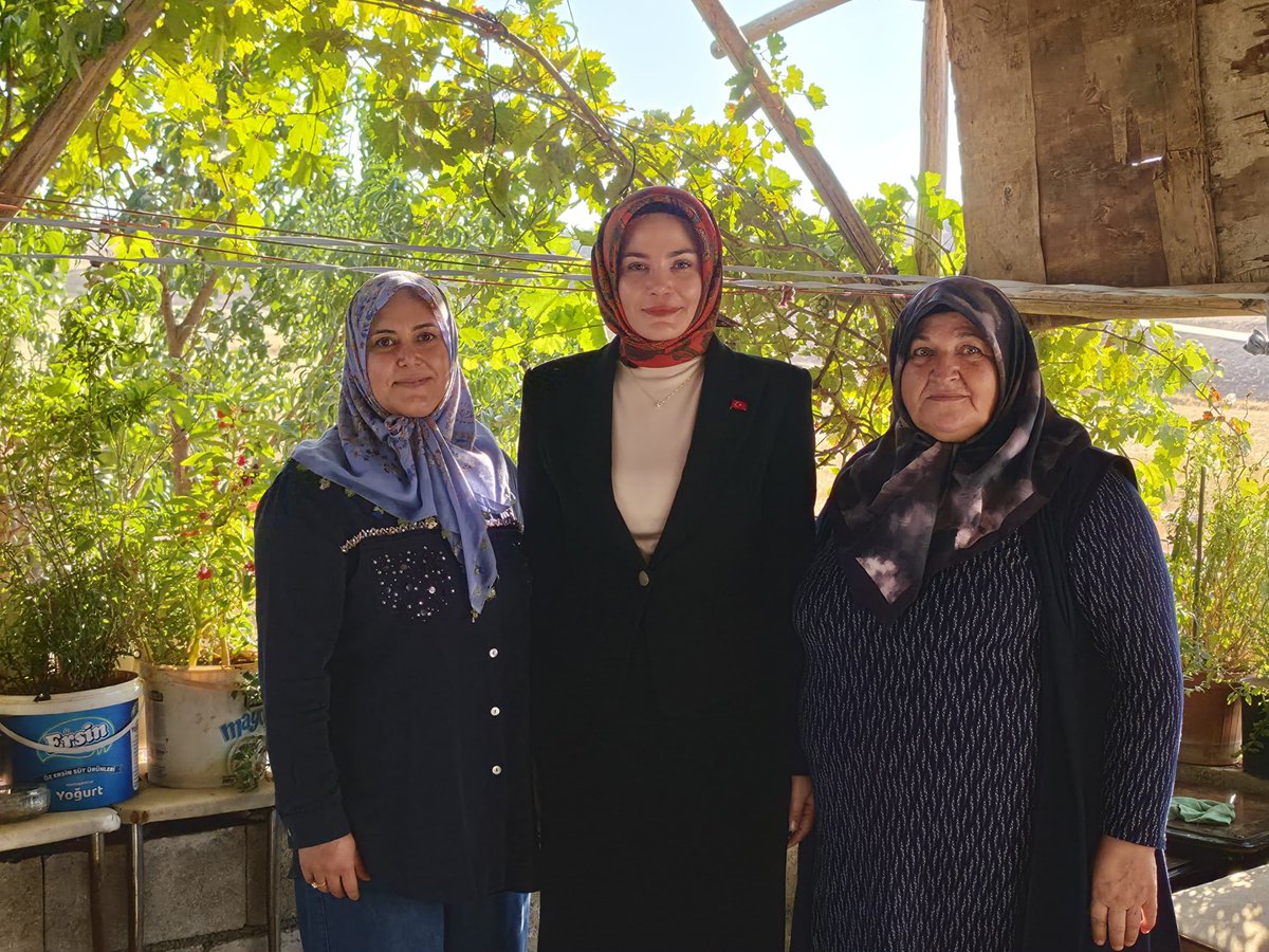 polatelikym's tweet photo. 📍Kaymakamımız Sn. Esra Bozan, Gaziler Günü münasebetiyle ilçe merkezinde ikamet eden Gazi Volkan Demirbaş’ı evinde ziyaret etti.

Gazi Volkan Demirbaş ve ailesiyle bir süre sohbet eden Kaymakamımız, gazimize sağlık ve huzur dileyerek, tüm gazilerimizi şükranla andı. https://t.co/MWXHQXM98d