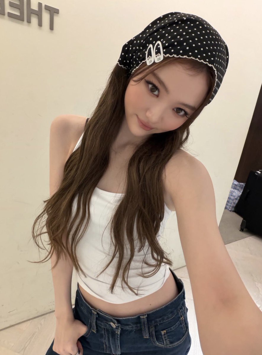 ellaogross's tweet photo. 🐈‍⬛🐈‍⬛ https://t.co/JGvLEWxW09
