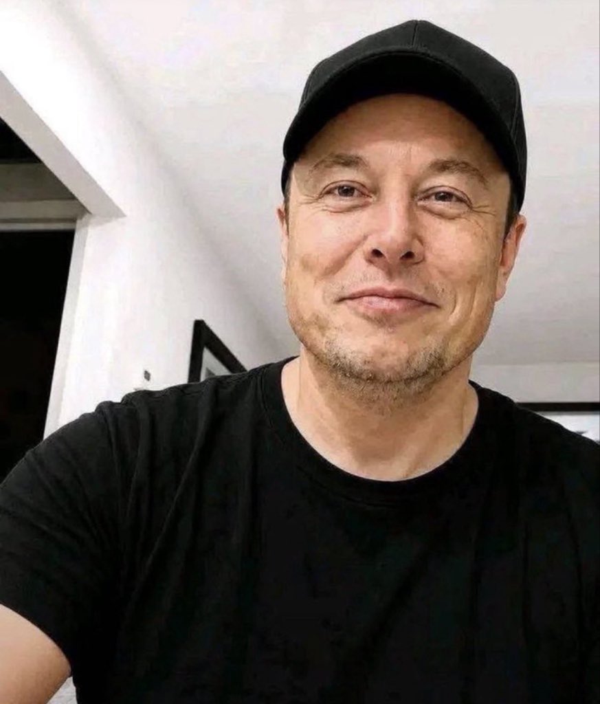 Mr_ReElonmusk's tweet photo. Do you think that Elon Musk is a good man??

Yes  🟢
 
No  🔴 https://t.co/IwdIH9oR7M