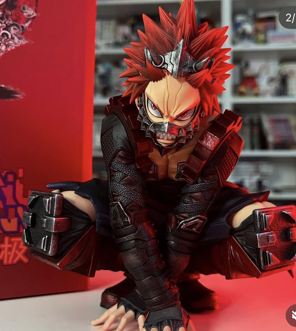 redr0cks_'s tweet photo. I would sell a kidney for this figure im deadass https://t.co/gyI0cRzqDO