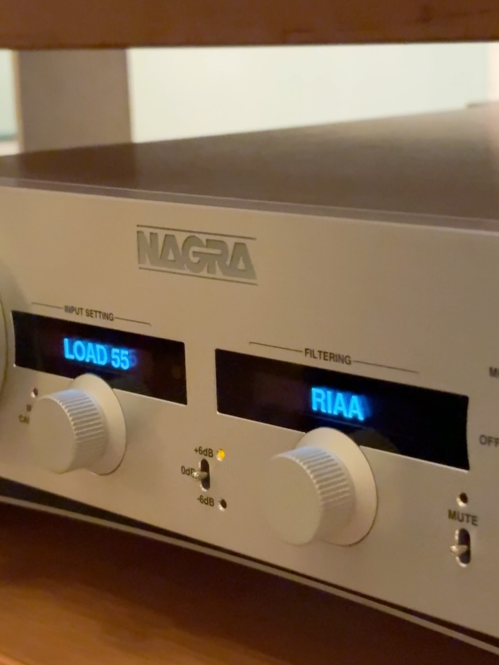 JarrodKast's tweet photo. Nagra HD Phono

After years of intensive research and development, the HD Phono is now available for discerning vinyl listeners. It perfectly complements Nagra’s HD range, including the acclaimed HD PREAMP, HD DACX, and HD AMP monoblocks. Nagra’s https://t.co/MBnp7UXSLe