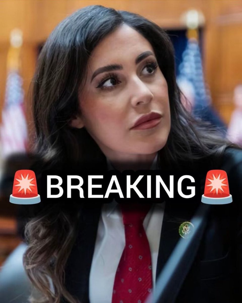 MRMUSKR4's tweet photo. Rep. Anna Paulina Luna says it's time to ban ANYONE with dual citizenship from serving in federal office:

You cannot have allegiance to two countries. https://t.co/6EfXzteQIU