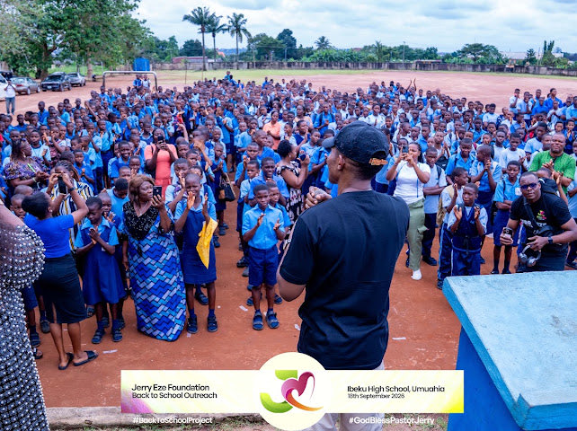 streamsofjoyHQ's tweet photo. Yesterday Our Papa, Pastor Jerry Eze returned to his alma mater, Ibeku High School with the @Jerryezefdn for a special Back-to-School Outreach - investing in the next generation and reminding every student that their background does not determine the greatness of their future.

From one generation to another, the message was clear: dream boldly, learn diligently and believe that you, too, can rise to become a blessing to your world.

This was more than A FULL-CIRCLE MOMENT OF IMPACT… A very big Congratulations to our Papa; God Bless The Jerry Eze Foundation🎒📚❤️

#JerryEzeFoundation #BackToSchoolOutreach #IbekuHighSchool #PastorJerryEze #Education #EmpoweringTheNextGeneration