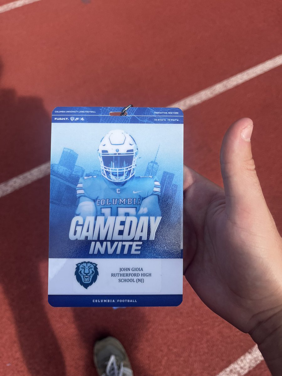 john_gioia9's tweet photo. Had a great time up at Columbia University today! Thank you @Coach_Butler_ again for the invite. Glad I got to talk and meet some new coaches and get too see what Columbia is all about!!! @Coach_Poppe @CoachT_82 
@coachryan04 https://t.co/EdszvSSpQF
