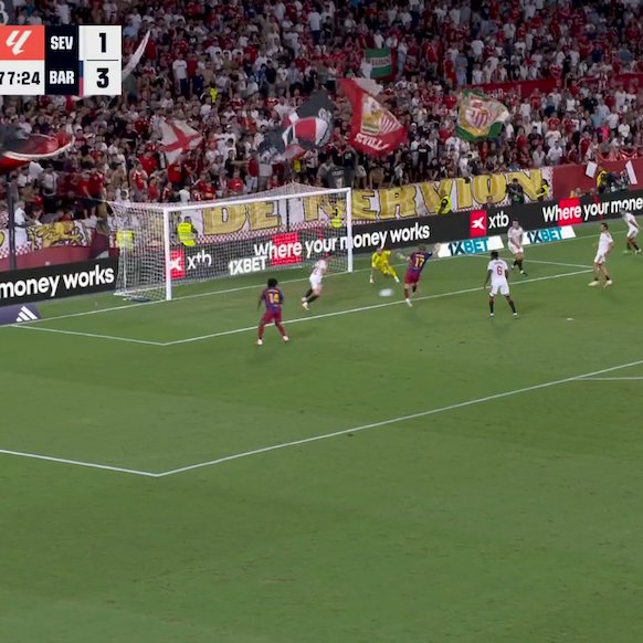TouchlineX's tweet photo. 📸 - ANTHONY GORDON MISSED TWO BIG CHANCES! https://t.co/NTWrPKMjCH