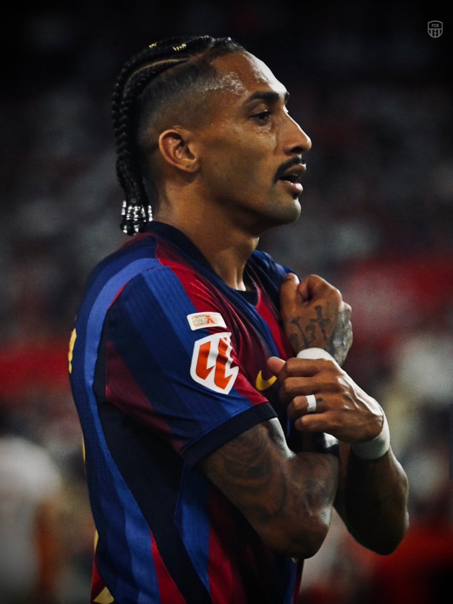 Forca_Fcb's tweet photo. رافينيا ثاني لاعب في برشلونة يسجّل هاتريك مثاليًا في الليغا خلال آخر 20 عامًا.

 الأول كان لويس سواريز ضد قرطبة في 2015 https://t.co/XHjSkFSGhY
