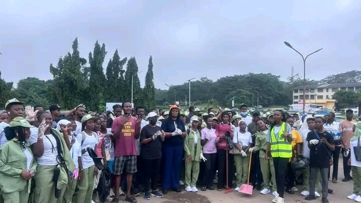 adamkuranga247's tweet photo. World clean up day, Ibadan, Oyo State.
#FromCleanPlatesToCleanCities
#WorldCleanupDay
#WCD2026
#NIWAD
#PloggingNigeria https://t.co/3Jc6ov458i