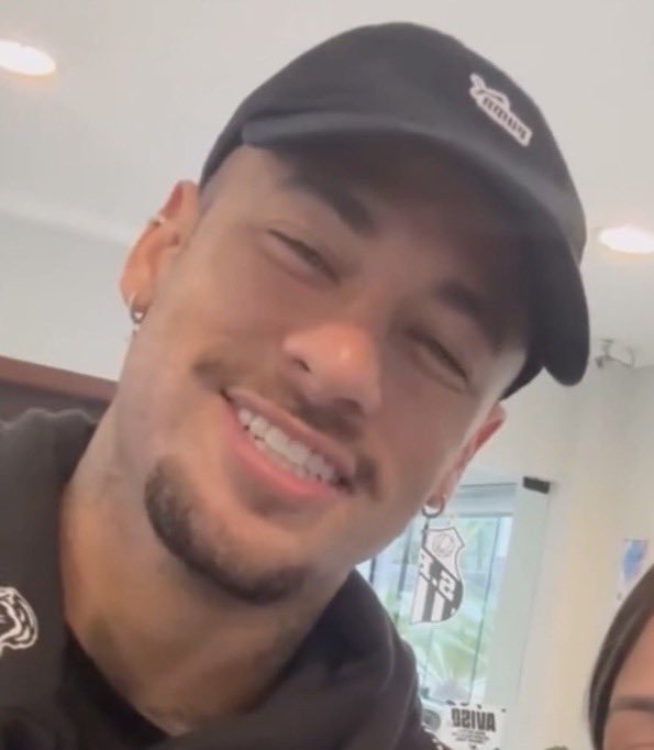 Doadordd's tweet photo. Sabe quando os retardados de esquerda vão ser bonitos assim? nunca porra! bando de viadin militante sem testosterona nenhuma. Agora bate pro Neymar e pro Nikolas, machos de verdade que dão tesão https://t.co/e3E0XyiU2E
