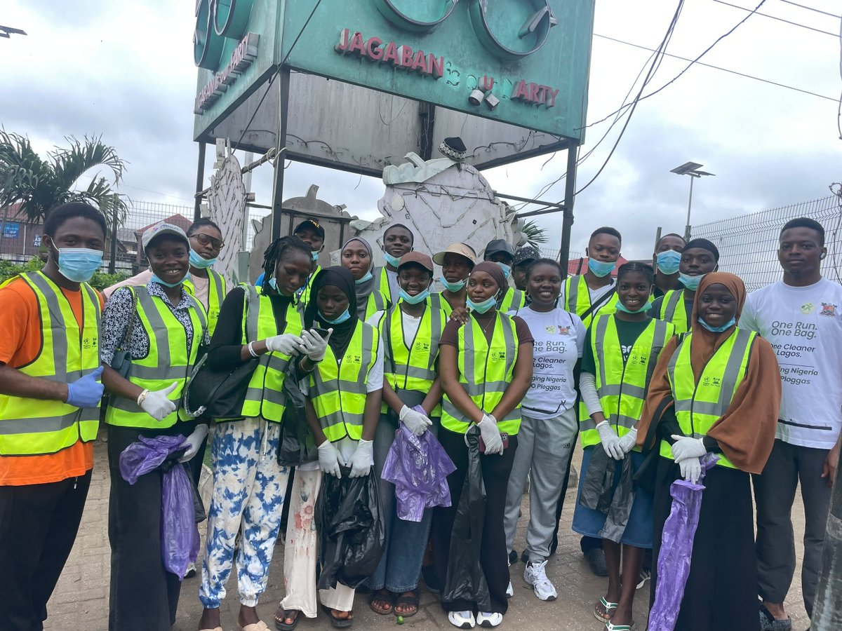 adamkuranga247's tweet photo. WCD — Lagos, Nigeria!
A sustainable environment is a safe environment.
Let's keep our environment clean and healthy.
For a better and healthier Nigeria ✅
#FromCleanPlatesToCleanCities
#WorldCleanupDay
#WCD2026
#NIWAD
#PloggingNigeria https://t.co/k9YUN1q7mg