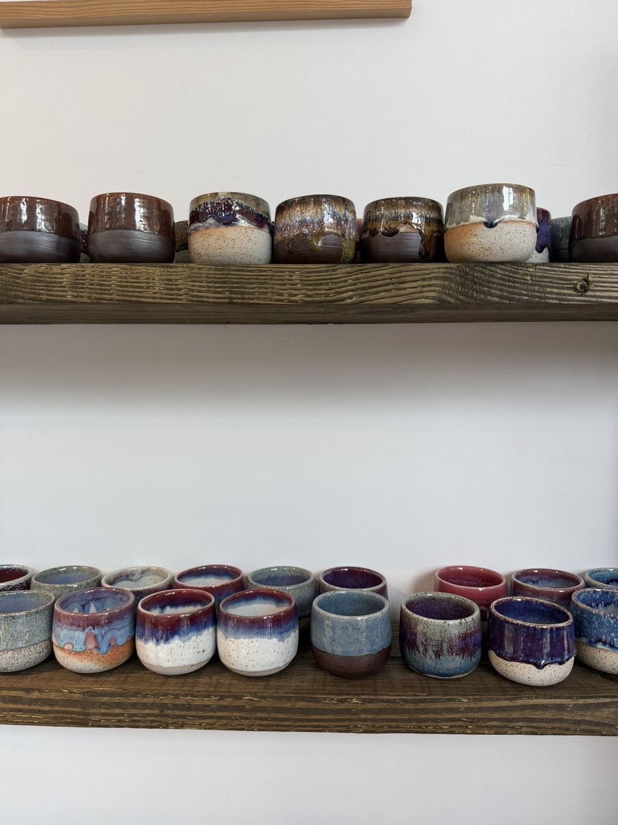n0rthn0rthwest's tweet photo. Cafe was running a promo where if you buy one ceramic, your drink is free. Got my ass. https://t.co/Slz2pOA2u2