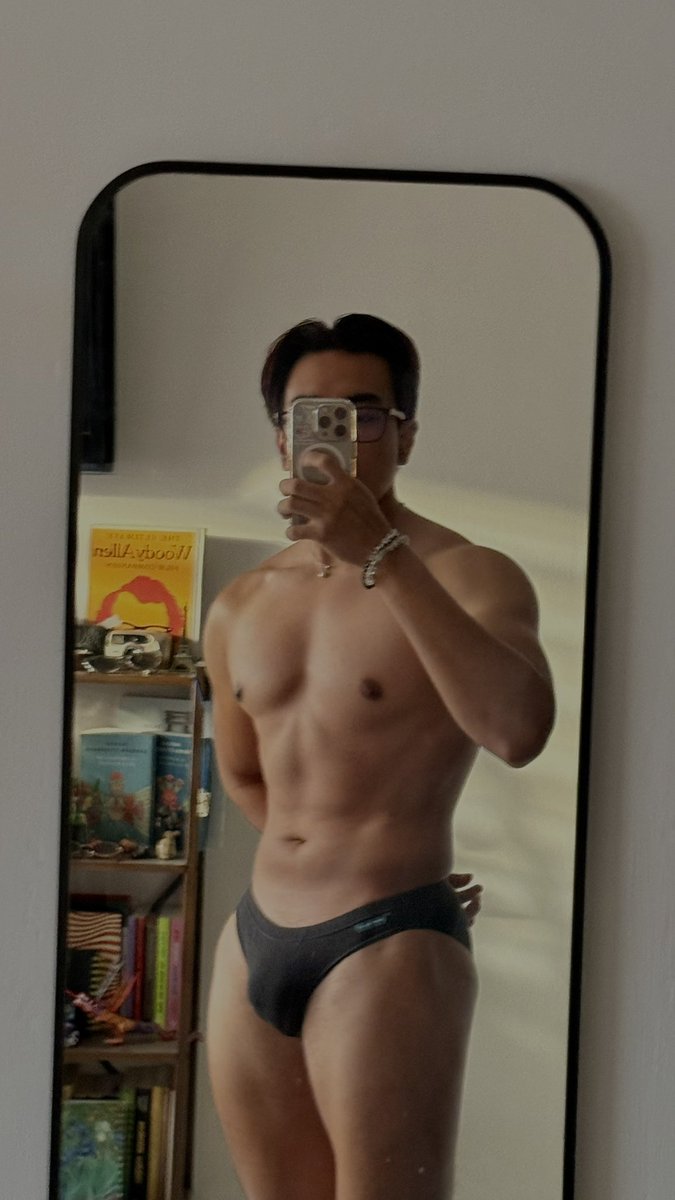 the_rafaelx's tweet photo. te amo tanto abdomen mañanero 😮‍💨 https://t.co/zq8W9NqNON