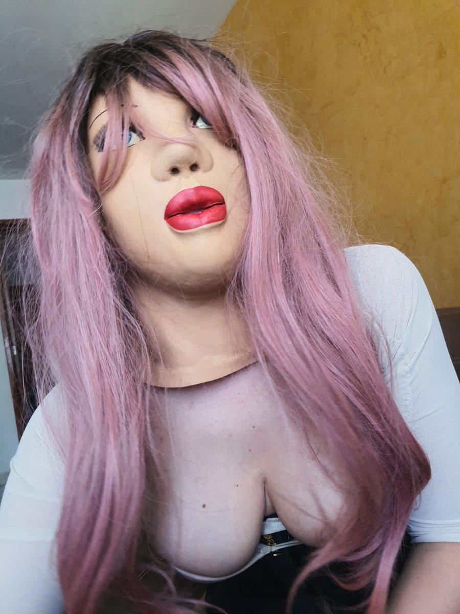 rubberdollmegan's tweet photo. #femalemask #rubberdoll #latexdoll #fuckdoll #sexdoll #livingdoll #realgirl #breathplay #thighhighboots #highboots #dollmask #zentaigirl #doll #cumdoll https://t.co/6yQ1A4VX2g