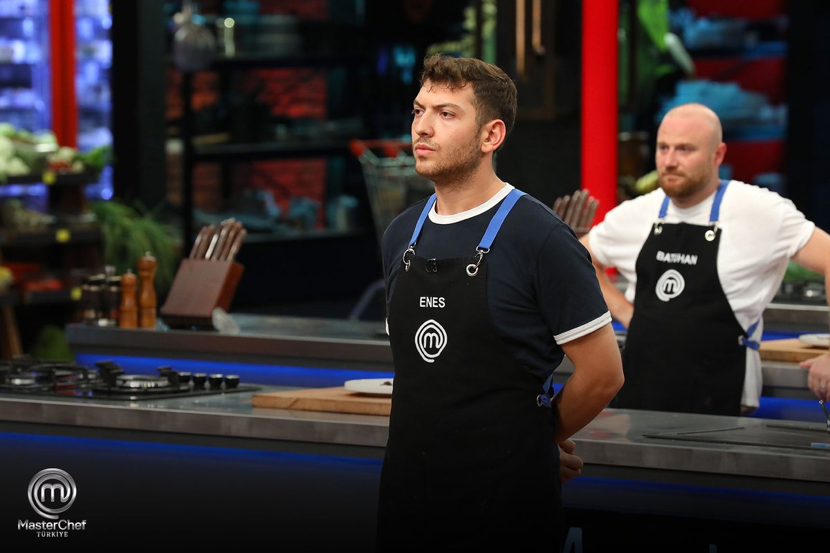 TvMasterchef's tweet photo. MasterChef Türkiye 2026'nın bireysel dokunulmazlığını kazanan Enes oldu. #MasterChefTürkiye #MasterChef #ACUNMEDYA #TV8 @Danilo_Zanna @chefyalcinkaya @SomerSivrioglu https://t.co/EJeLyqwwxG