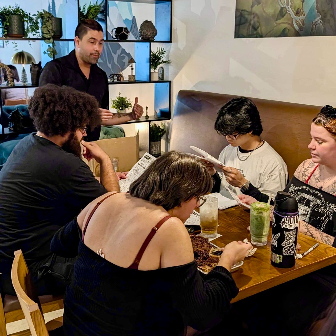 HoracePerl1rtz's tweet photo. Thank you to everyone who joined this month’s Drop-In D&amp;D! Huge thanks to our amazing GMs for creating fantastic adventures and to every player who made the evening so much fun. We can’t wait to gather again next month! May your rolls be high! https://t.co/zaPOMUHOtK