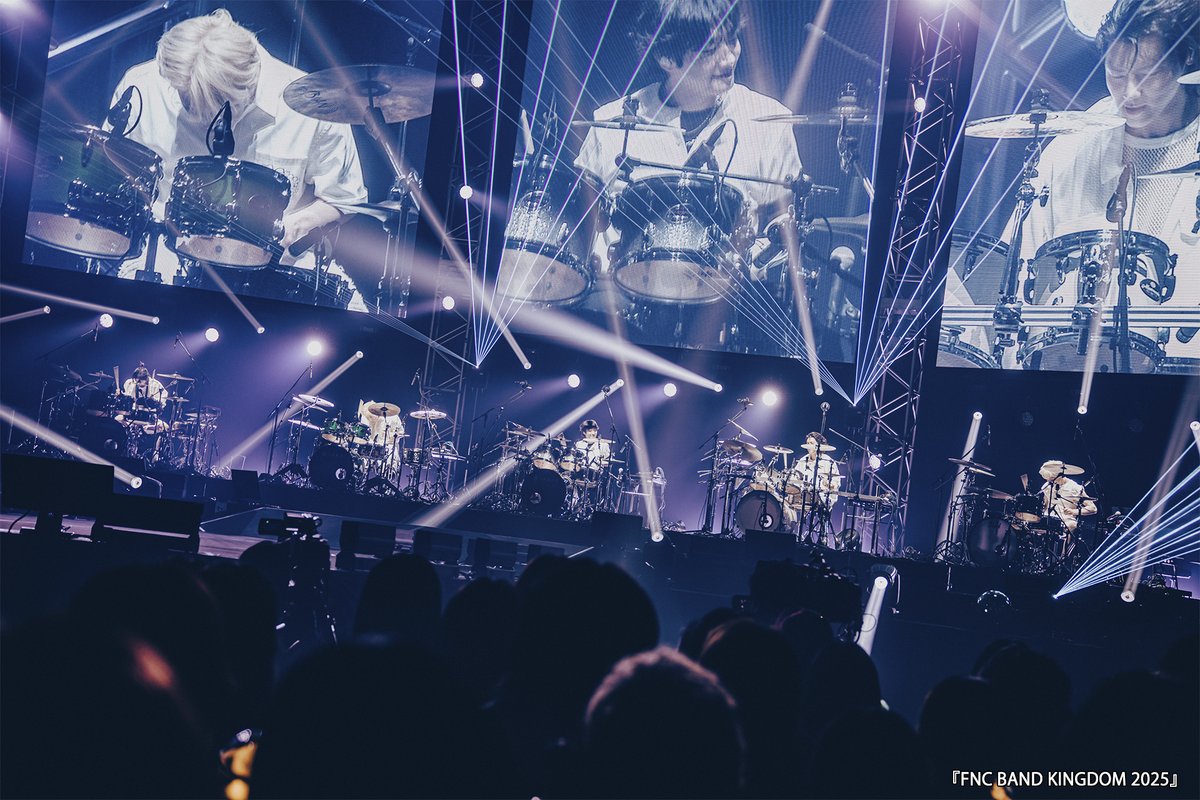 tbschannel's tweet photo. 今夜9時から『FNC BAND KINGDOM 2025』をTV初放送📺💥

5バンドが繰り広げる圧巻のステージをお見逃しなく👀

いよいよ明日21日(月)午後9時〜は
『#FNCBANDKINGDOM 2026』を放送！

📺TBSチャンネル1 
🔗https://t.co/02qmQJNLps

録画で永久保存🙆‍♂️✨

#FTISLAND #CNBLUE #NFlying #HiFiUnicorn #AxMxP https://t.co/NwwrPru7gB