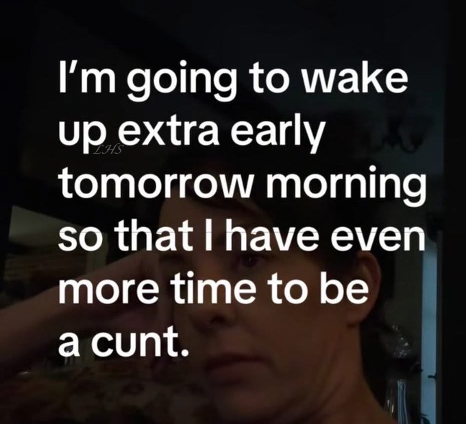 lisahsmithlhs's tweet photo. I swear.... the things that make me LOL  😭😭😭 https://t.co/SWa41D5ktT