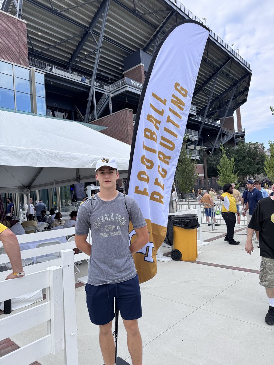 johnson_wi2028's tweet photo. Had a great time today watching Georgia Tech beat Mercer. Thank you coach Salem for inviting me it was awesome. Blessed to be in the recruit section https://t.co/XOjfoFrs8F
