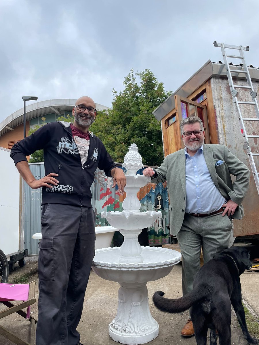 JamesAsser's tweet photo. I was in Silvertown this week to visit Gee &amp; Ivan at The Tate Institute

Built as the social club for sugar refinery workers. It was a valued community space but has been empty for years

REinsTate are restoring the building in a sustainable way, bringing it back to the community https://t.co/z5ukptzJGF