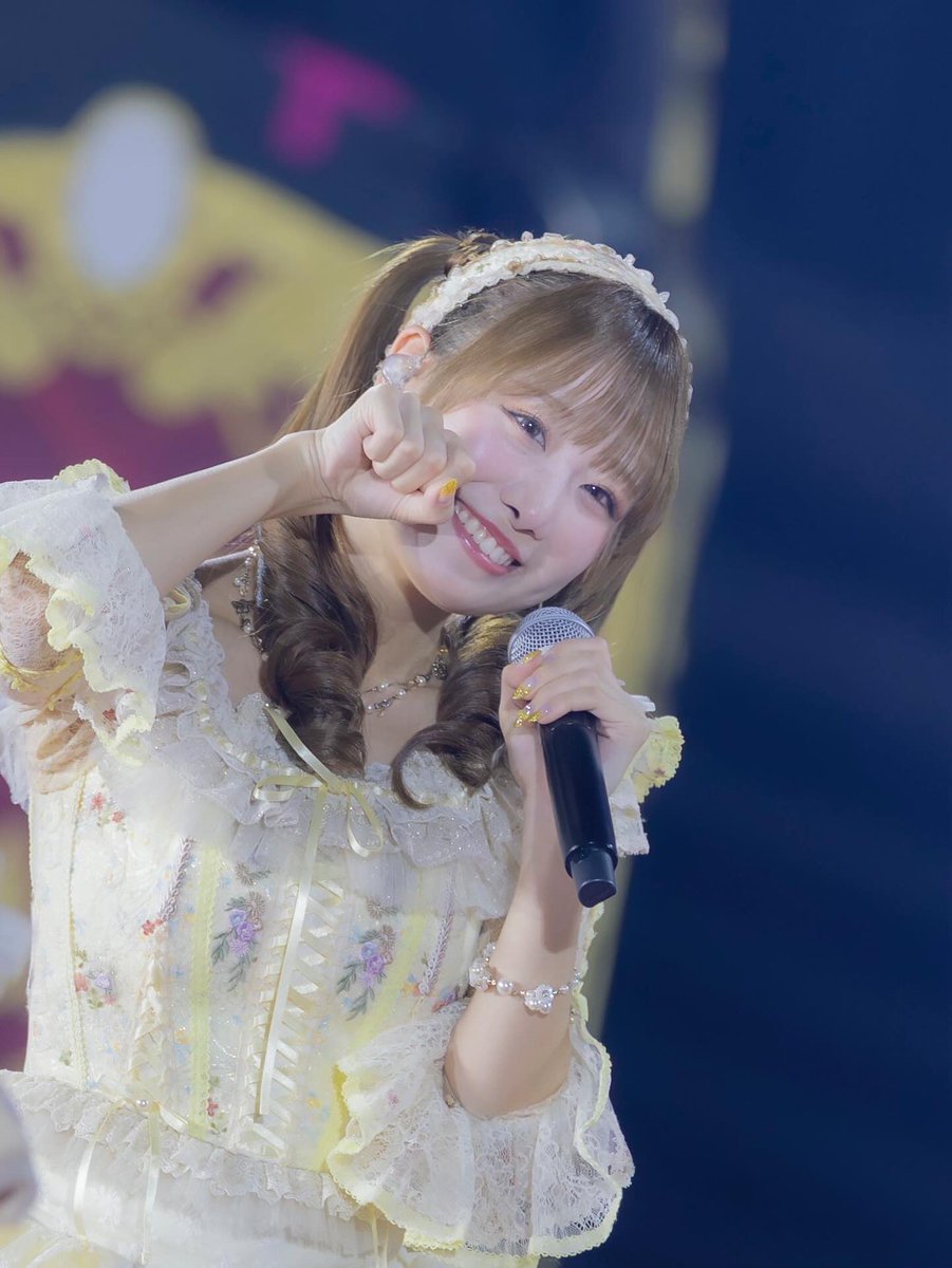 aoto_cta_0426's tweet photo. ライブのときのしょこちゃんが1番輝いてる

#瀧脇笙古 https://t.co/R0AI127aNX