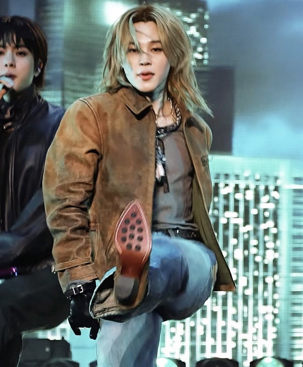 jiminourdiva's tweet photo. Step on me you absolute goddess plsss 🧎‍♀️ https://t.co/BzfvKsyHRH