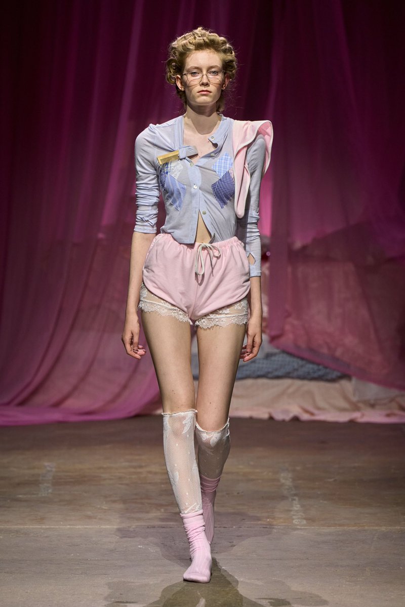 been2heaven's tweet photo. Yuhan wang ss27 loveee https://t.co/up5UZ8GErP