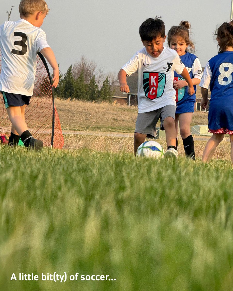 KansasCityYMCA's tweet photo. A little bitty of this, a little bitty of that. 🤏💙

⚾ A little Bitty Baseball
🏀 A little Bitty Basketball
🏈 A little Bitty Flag Football

Because trying new things is half the fun! 

Register today: https://t.co/ze0hXcKpp7

#YMCAofKC #YKCConnects #BittySports https://t.co/x8mF6Jm8Vr