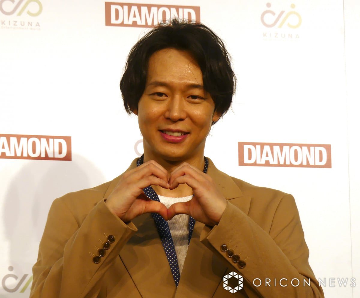 925koo1's tweet photo. 日本ソロデビュー2周年おめでとう❗️この世界を選びここまで走り続けてくれてありがとう。ステージで輝くあなたの姿を見るたび、たくさんの元気をもらっています。これからも無理をせず、あなたらしいペースで歩んでいってね。ずっと味方で応援してるよ

#パク・ユチョン
#PARK_YUCHUN https://t.co/qYlcrq89vh