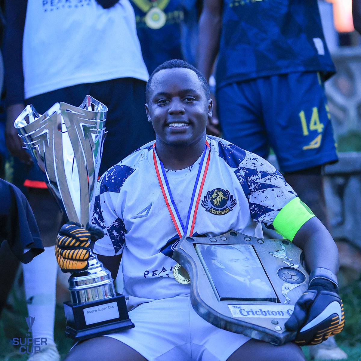 kasasi_fc's tweet photo. ππππ πππππππππ βͺβοΈ
The Club confirms that @dalton_kakuru has stepped down as Captain due to mutual consent.
We extend our sincere gratitude upon guiding us to our first-ever club honours , Crichton Cup and Super Cup ππ
Thank you, Captain π«‘π€
#Kitakuteganisa https://t.co/PnOfWrDm5t