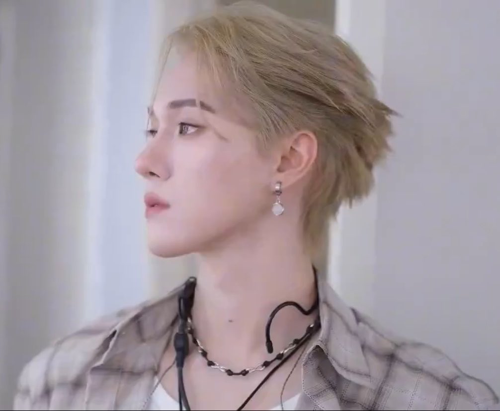 peachynanimeow's tweet photo. เหมือนไม่มีอยู่จริง อันนี้มันสวยทะลุจักรวาลไปละอะ https://t.co/o2hmPAwlwQ