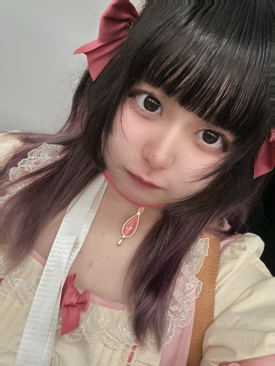 yumemite424's tweet photo. 追加工無しの遊びに行った日のゆめの🎀
ワルプルギスみにいきました🐥めーちゃ頭使った面白かった‼️やっぱりシャフトってすごくて……新キャラも良いキャラしてて声優さんも素晴らしくて目の保養のイラストが動いてくれてて内容は重くてほんまに素晴らしい作品です。世界観の構築が強いもっかい見たい https://t.co/mIkHKjj8Os