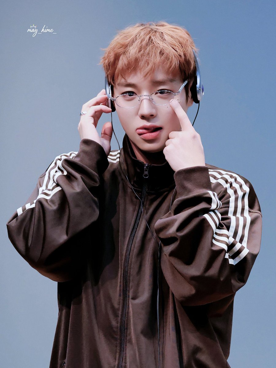 LeMon529_'s tweet photo. 아너무좋아서눈물이날거같음진짜로...이렇게완벽한사진이세상에존재한다고요? https://t.co/zcORmA5z95