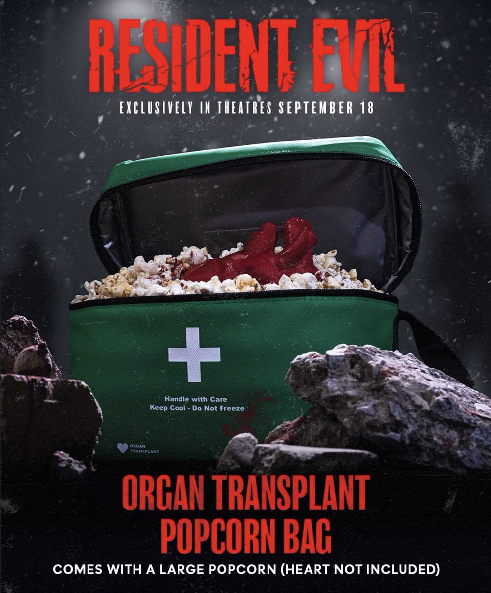 ch8rileon's tweet photo. if you have the re pop corn bag i automatically hate you https://t.co/nGZxyGW55M