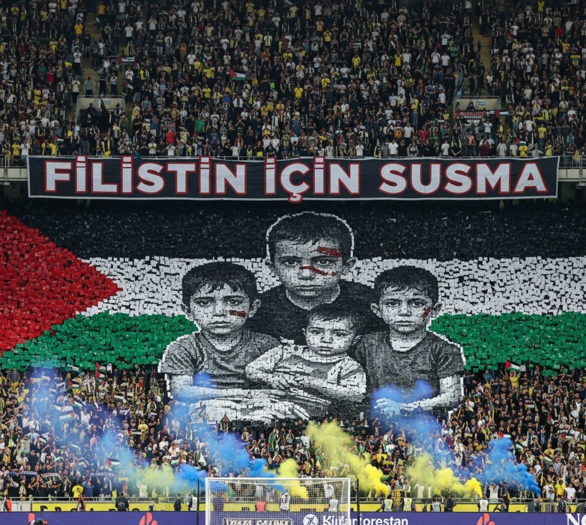 RTElice_'s tweet photo. Filistin için susma! 🇵🇸

Susarsan, zulüm konuşur. https://t.co/E6ovFDFGES