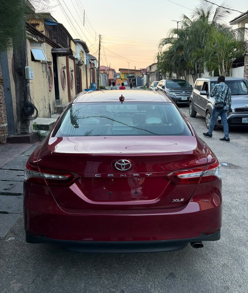 mindmouthhh's tweet photo. #toks #clean #camry https://t.co/PGTfZFsETT