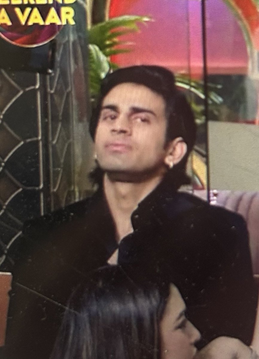 maitohbolungi's tweet photo. Bhai mai bhi bahut #ScoutOP ka naam leta hoon mujse bhi baat karlo 🤡 https://t.co/x8IUwURGGo