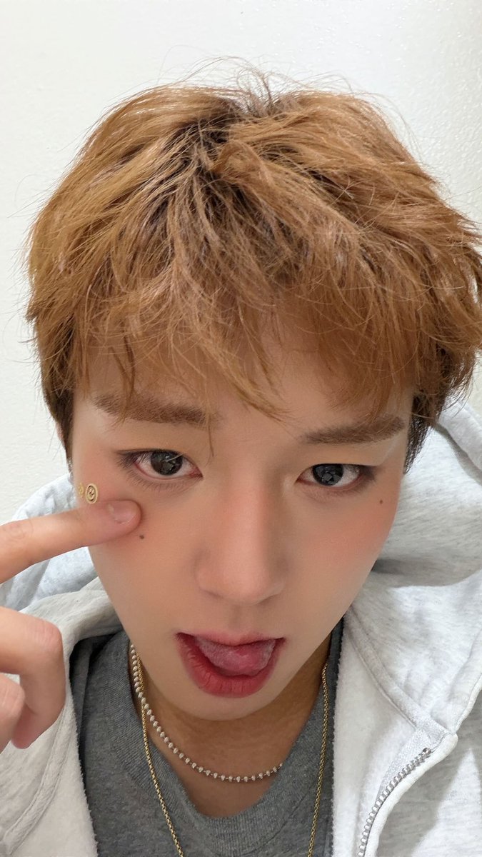 LeMon529_'s tweet photo. 제발요이때로돌아가게해주세요제발한번만기회를주세요 https://t.co/8rIs9qBkAf
