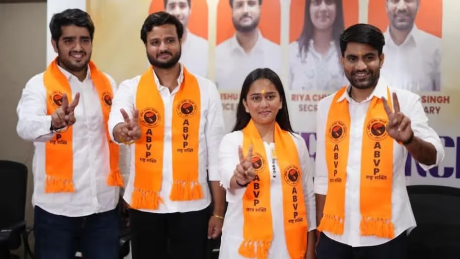 tinku4715's tweet photo. DUSU Election Result 2026: NSUI का नहीं खुला खाता, अध्यक्ष समेत 3 सीटों पर ABVP का कब्जा, उपाध्यक्ष पद पर निर्दलीय उम्मीदवार विजयी

#DUSUElection2026 #DUSUResults #ABVP #NSUI https://t.co/YPGQmBsFdW