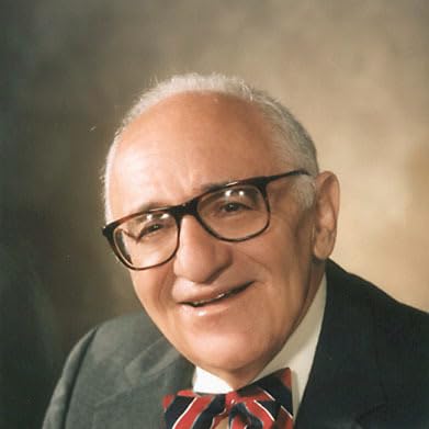 xestadominimo's tweet photo. “El Estado es esa organización que roba a la gente bajo el pretexto de protegerla”.
 
 - Murray Rothbard - https://t.co/lXEG8UanYG
