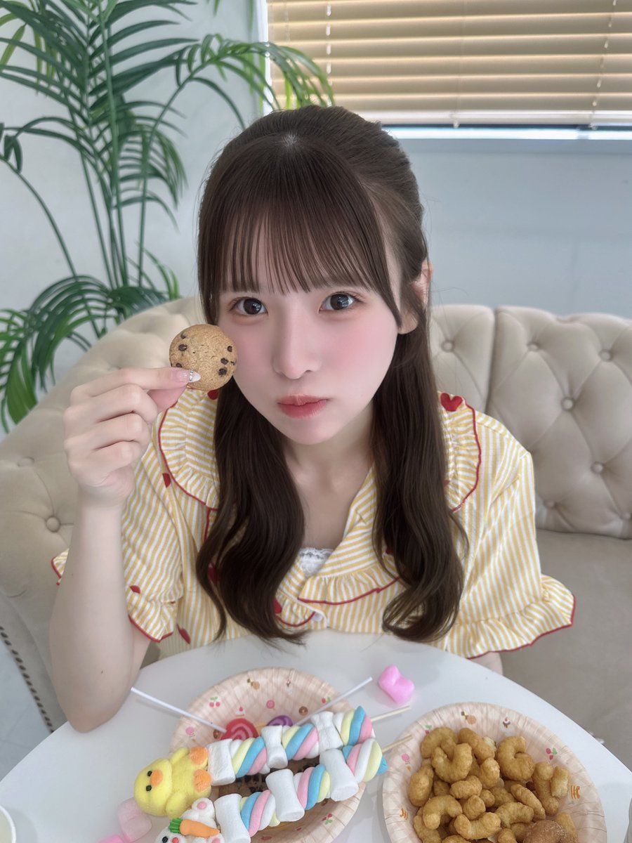 hanai_rurina's tweet photo. おはよう🧸🍪 https://t.co/u3Ut1CpyH5