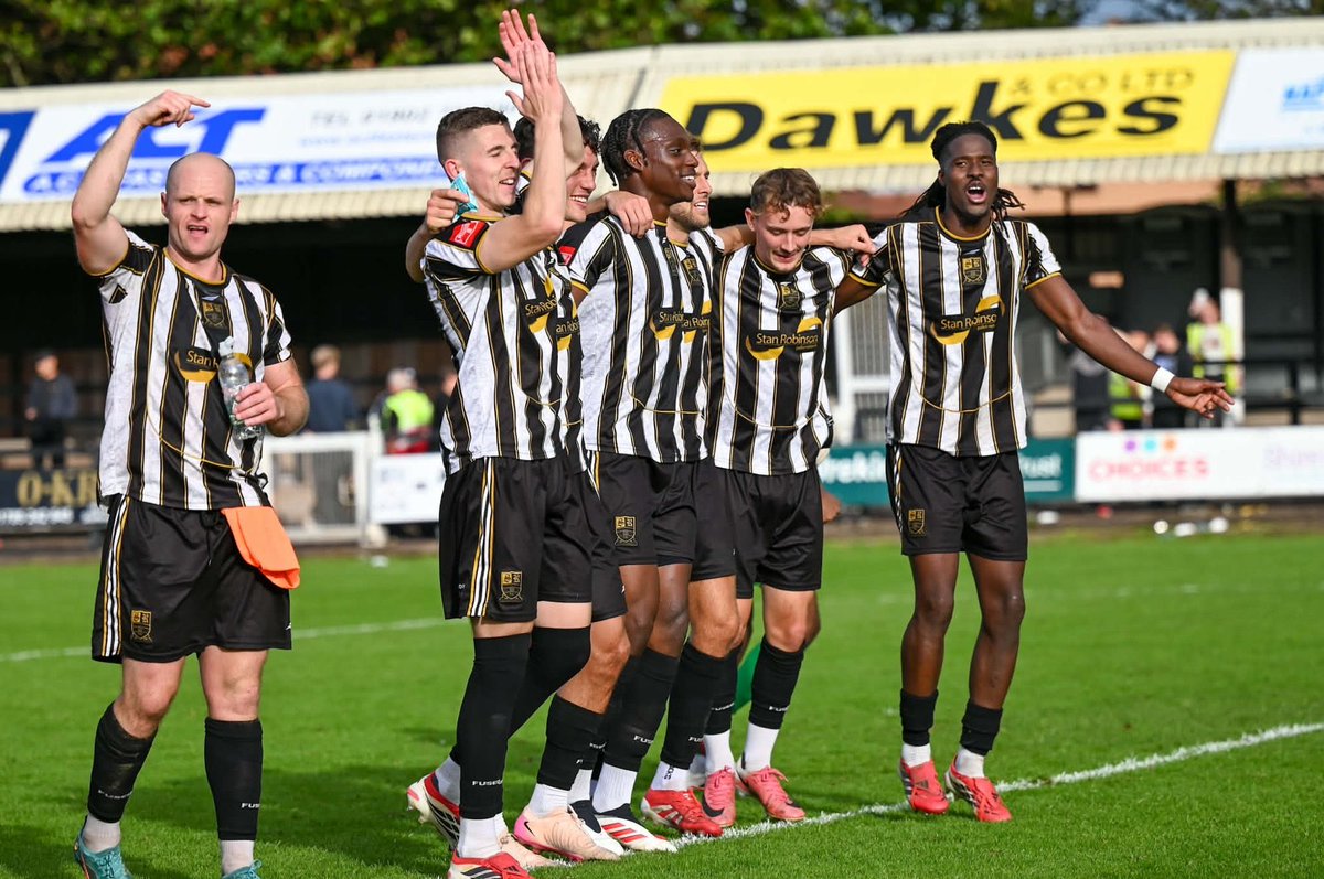 SRFCofficial's tweet photo. That winning feeling and next round of the Fa Cup https://t.co/a47hDyIT23