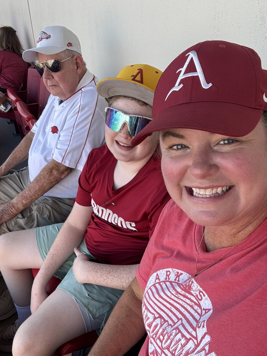 stacislab's tweet photo. Go Hogs!! #WPS https://t.co/jyRPYeeOvc