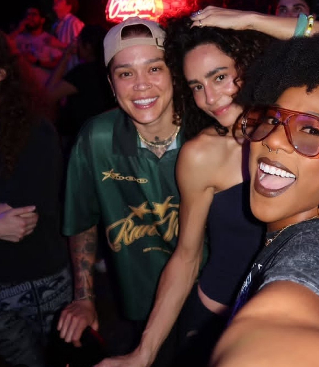 realitydyke's tweet photo. can i say something.... https://t.co/4DKeJMgZRH